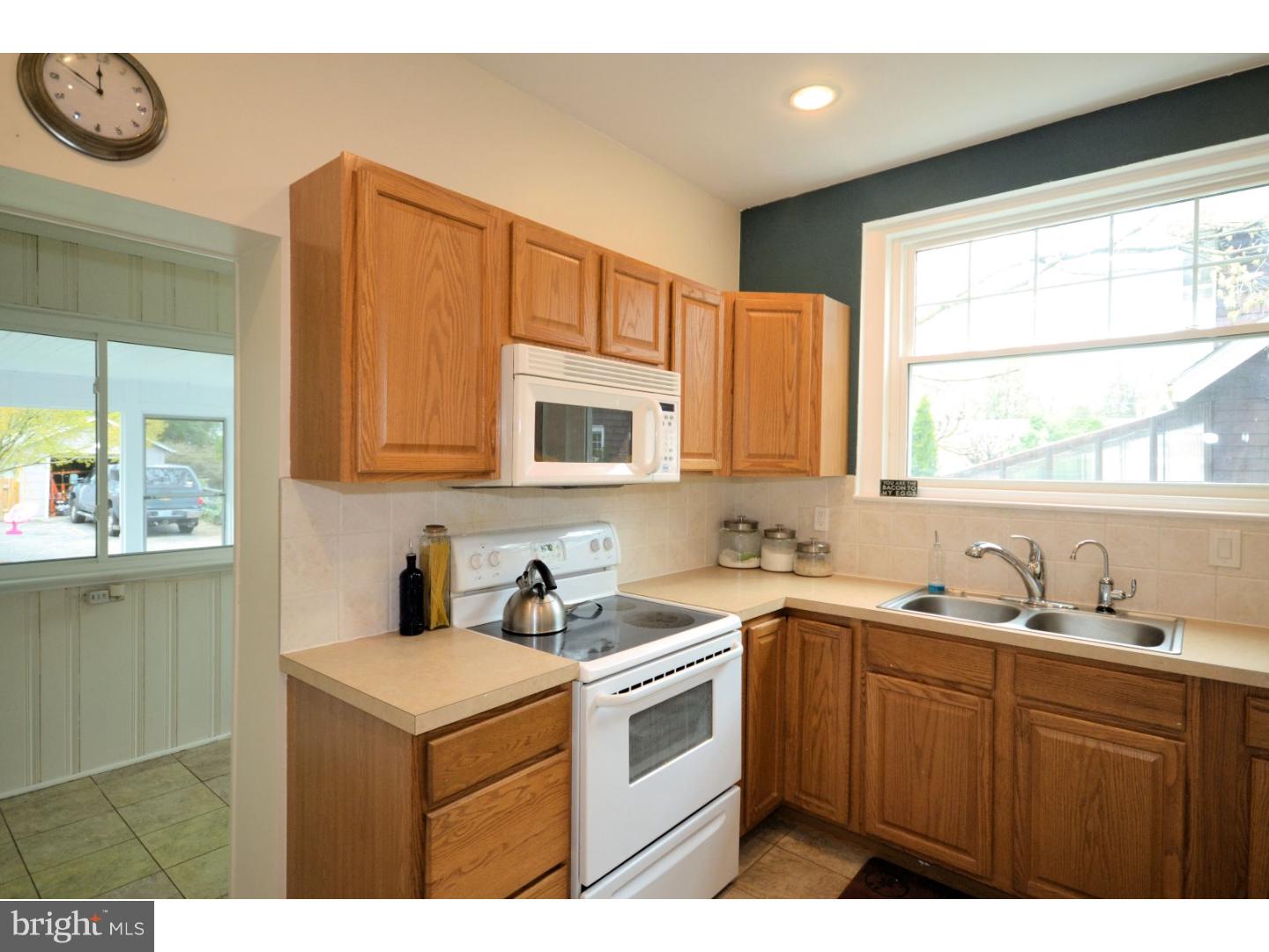 53 North Wakefield Road Eagleville, PA 19403 - Photo 9 of 25 Kitchen