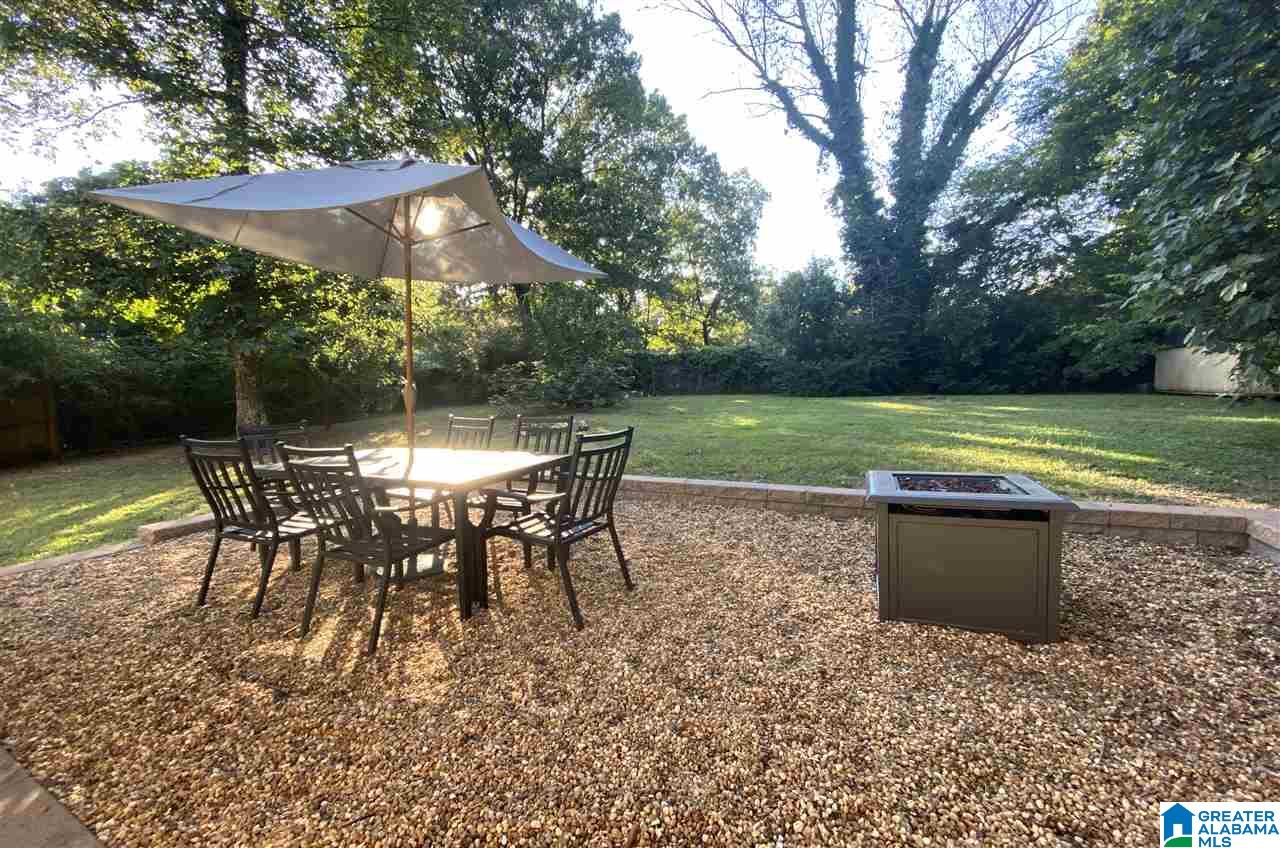 4622 Burningtree Lane Pelham, AL 35124 - Photo 2 of 20