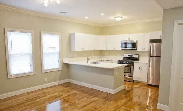 $4,600 | 17 Imrie Road, Unit 1, Boston, MA 02135