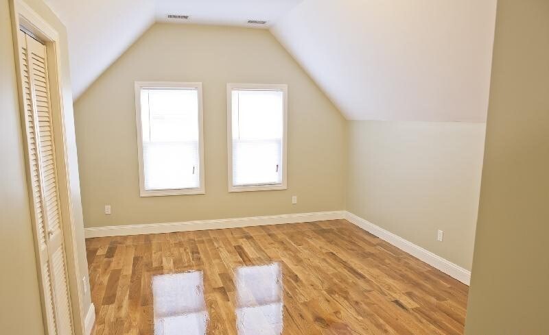 17 Imrie Road, Unit 1 Boston, MA 02135 - Photo 8 of 11