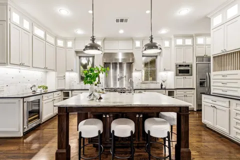 $1,850,000 | 1 Round Rock Circle, Richardson, TX 75080