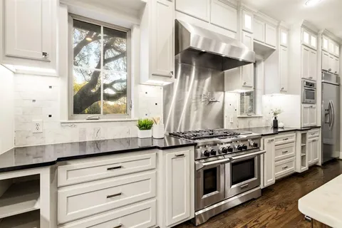 $1,850,000 | 1 Round Rock Circle, Richardson, TX 75080