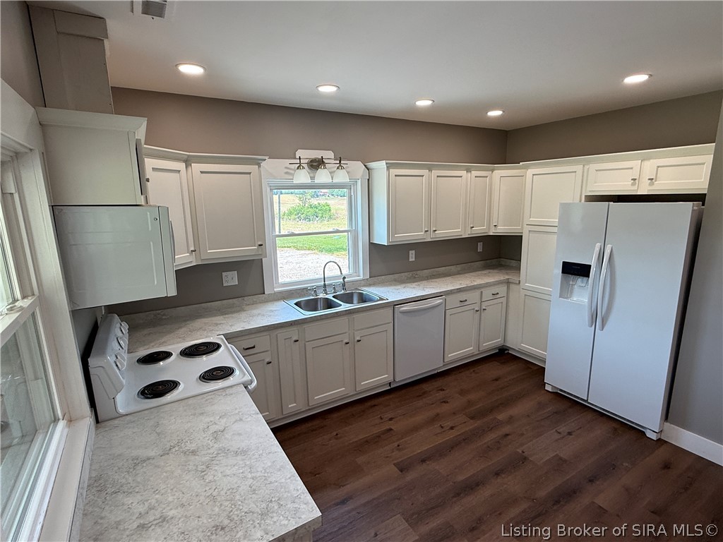 3856 10 Dollar Road Southeast Corydon, IN 47112 - Photo 8 of 55