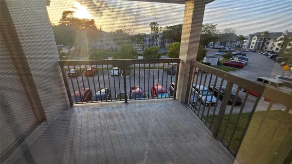 $1,950 | 11205 West Atlantic Boulevard, Unit 305, Coral Springs, FL 33071
