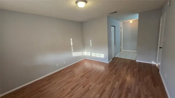 $1,950 | 11205 West Atlantic Boulevard, Unit 305, Coral Springs, FL 33071