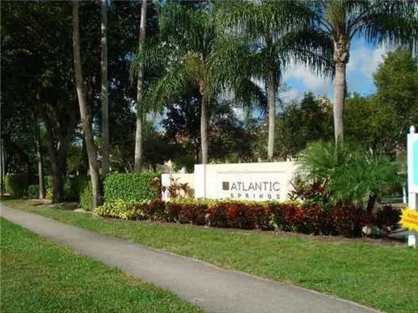 $1,950 | 11205 West Atlantic Boulevard, Unit 305, Coral Springs, FL 33071