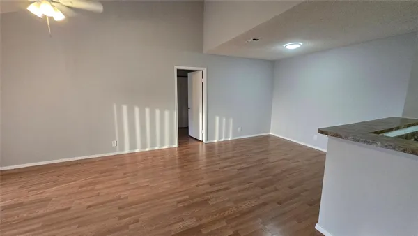 $1,950 | 11205 West Atlantic Boulevard, Unit 305, Coral Springs, FL 33071