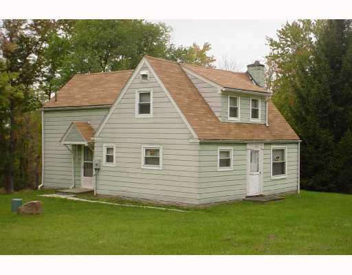 574 Waterloo Road Utica, PA 16362 - Photo 1 of 8 Exterior Front.