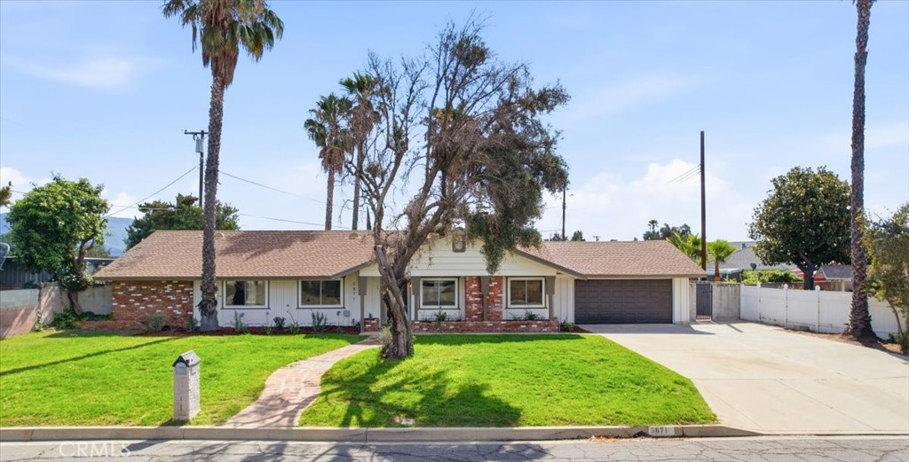 5871 Geremander Avenue Rialto, CA 92377 - Photo 1 of 34
