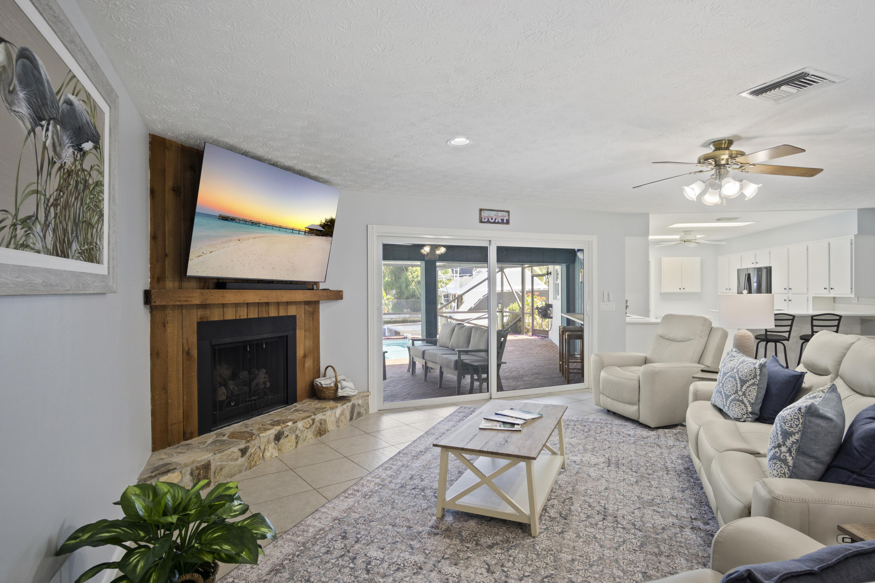 1360 Southwest Albatross Way Palm City, FL 34990 - Photo 12 of 75 16