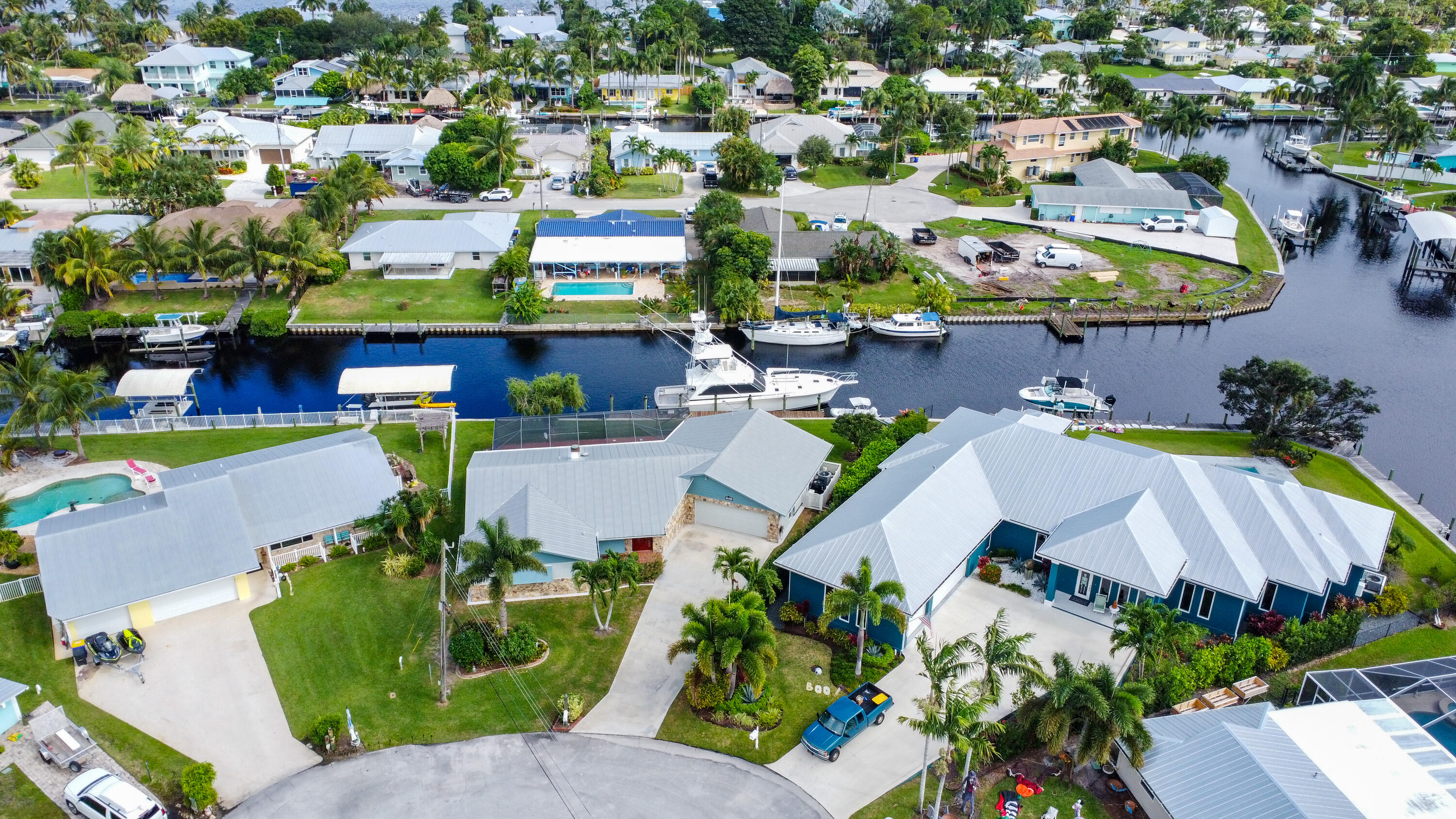 1360 Southwest Albatross Way Palm City, FL 34990 - Photo 3 of 75 2