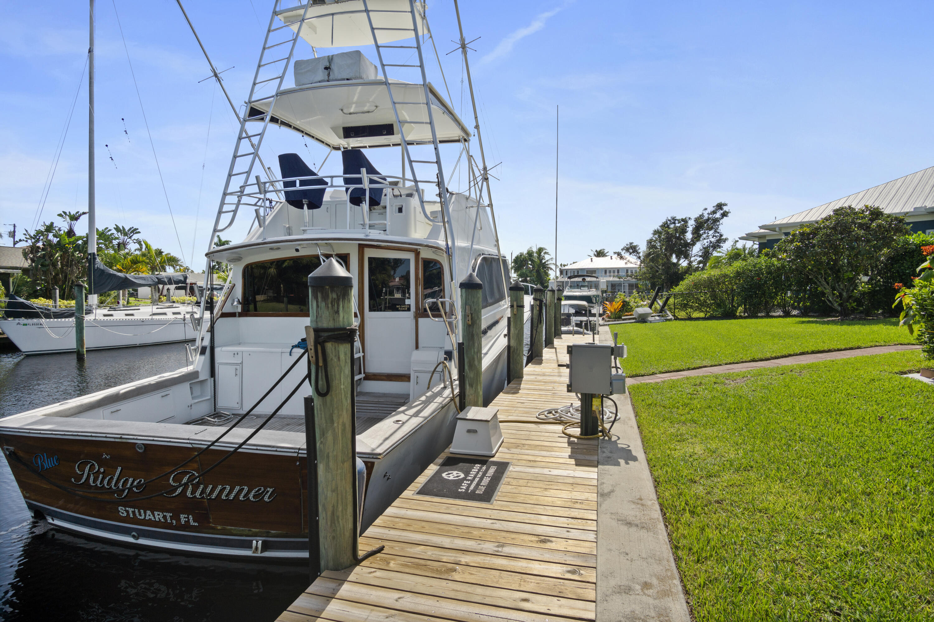 1360 Southwest Albatross Way Palm City, FL 34990 - Photo 43 of 75 49