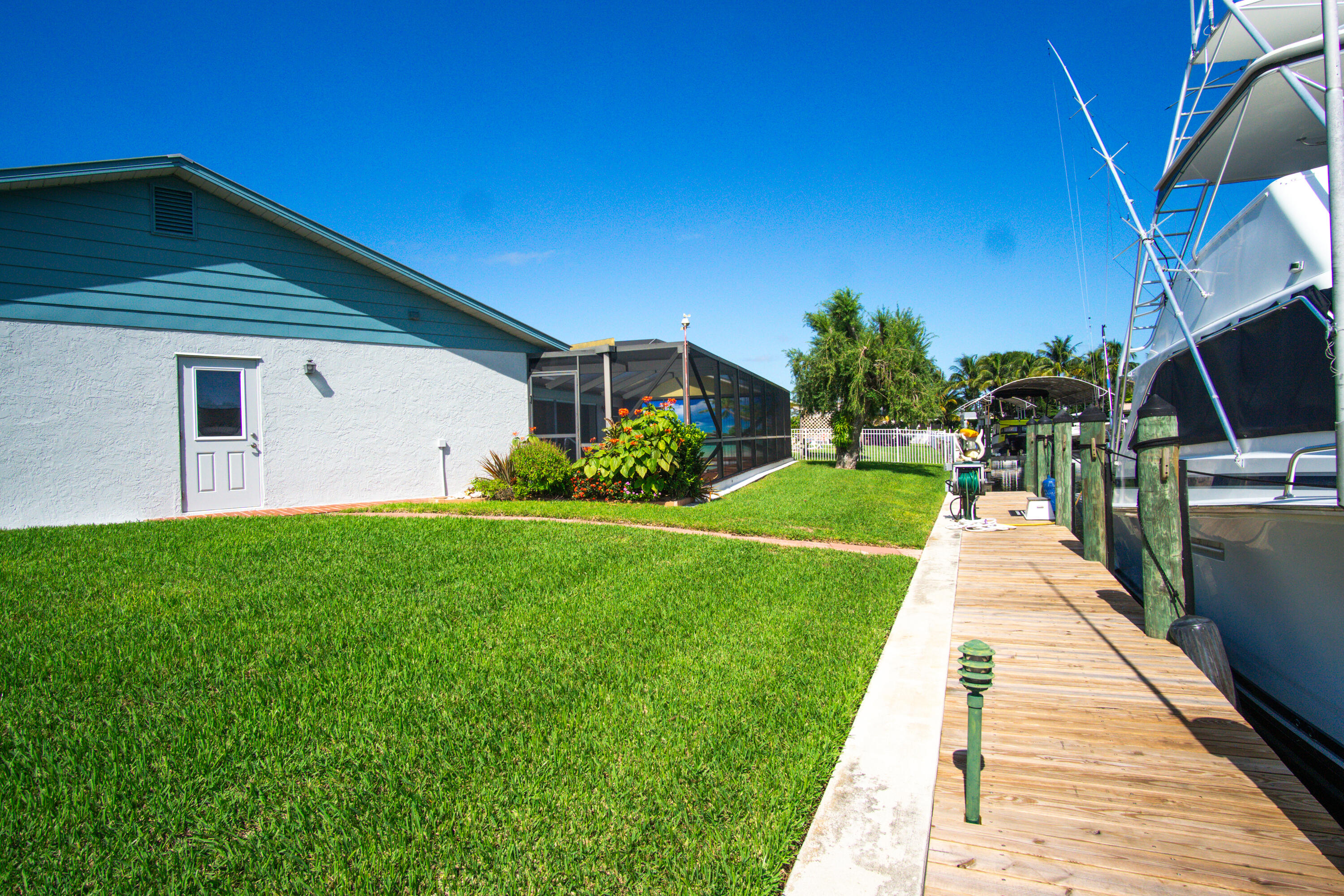 1360 Southwest Albatross Way Palm City, FL 34990 - Photo 44 of 75 50