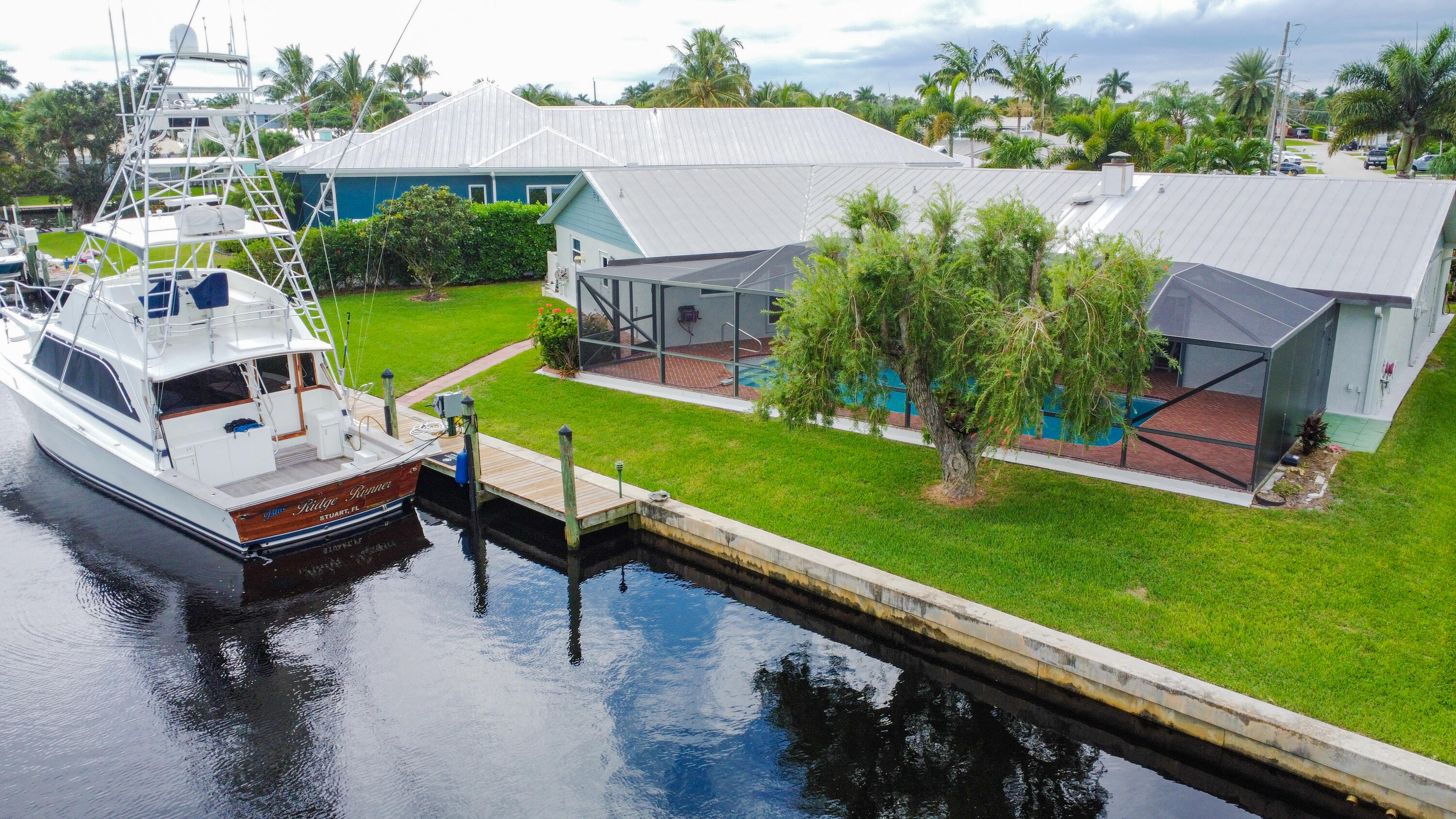 1360 Southwest Albatross Way Palm City, FL 34990 - Photo 5 of 75 4