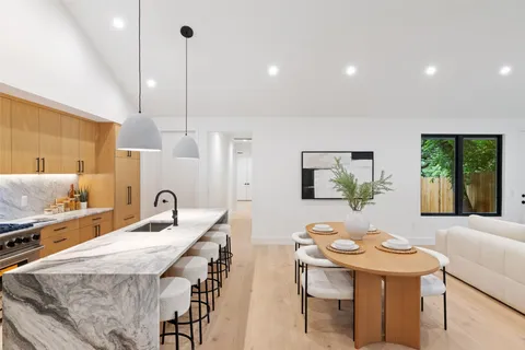 $2,250,000 | 2611 Oak Crest Avenue, Unit A & B, Austin, TX 78704
