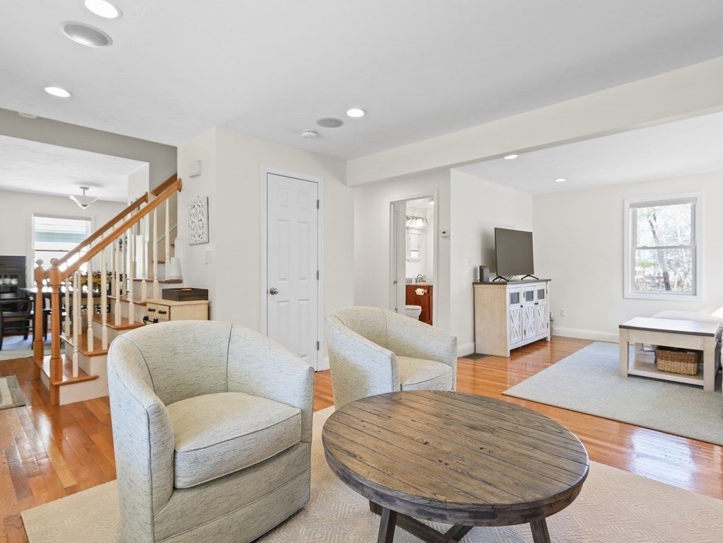 4 Tracywood Road Canton, MA 02021 - Photo 4 of 28 Gallery Image 4