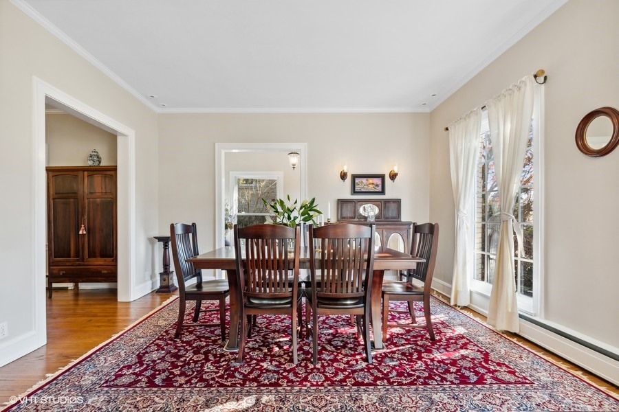 730 Sheridan Road Wilmette, IL 60091 - Photo 10 of 43 a view of a dining room with furniture