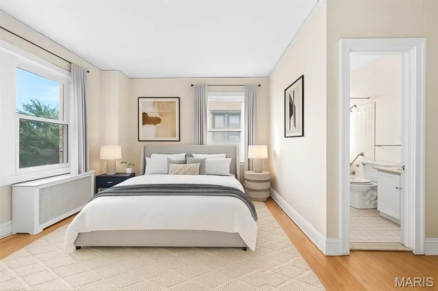 $325,000 | 709 South Skinker Boulevard, Unit 601, St. Louis, MO 63105