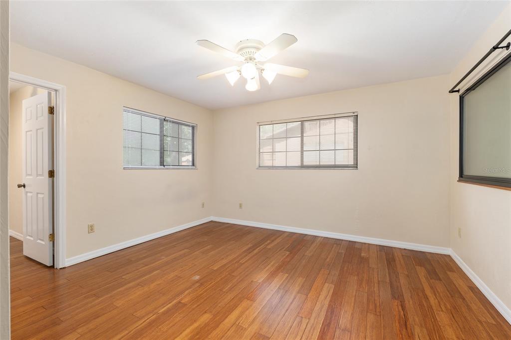 5721 Southwest 10th Place Gainesville, FL 32607 - Photo 24 of 45 Gallery Image 24