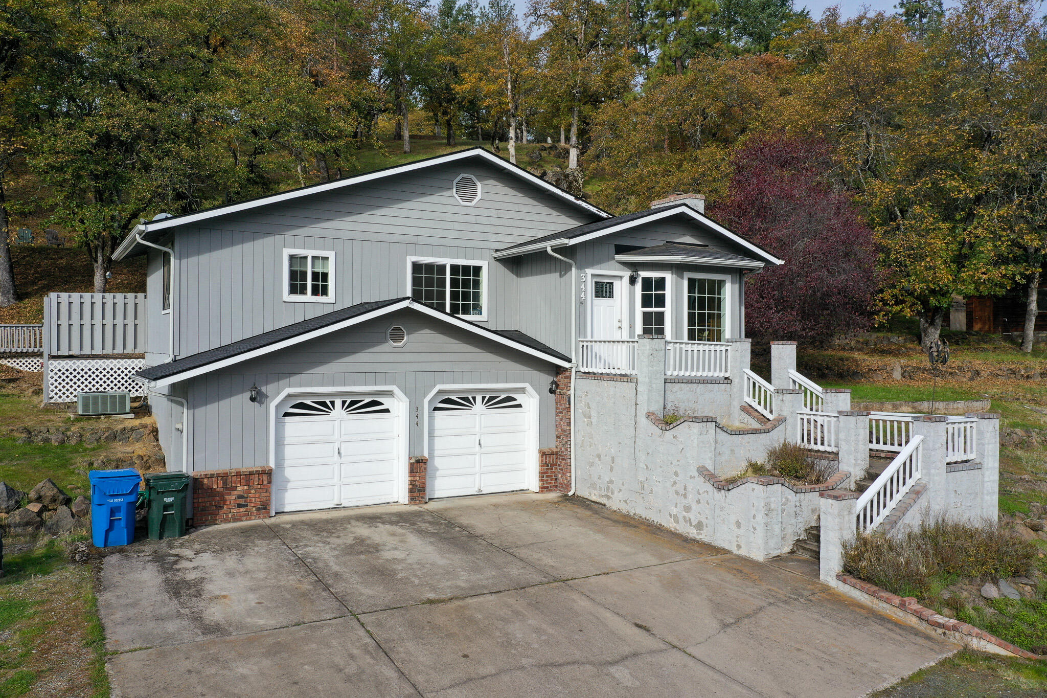 344 Rene Drive Shady Cove, OR 97539 - Photo 46 of 50 46
