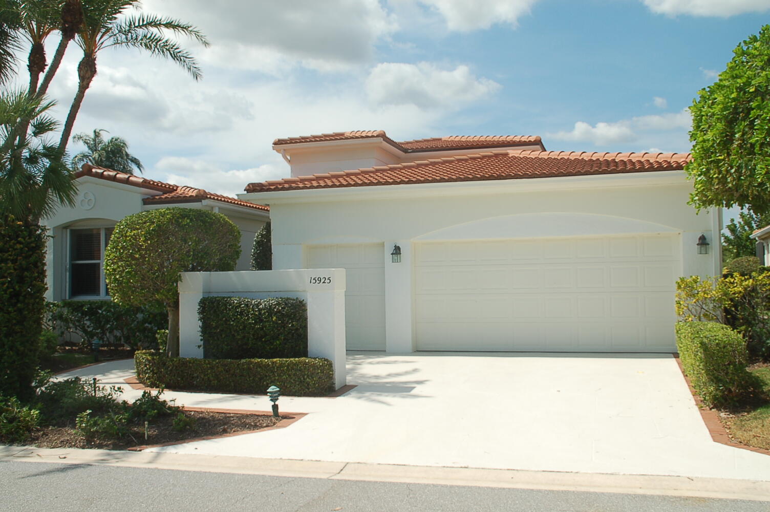 15925 Westerly Terrace Jupiter, FL 33477 - Photo 2 of 26 DSC_0230