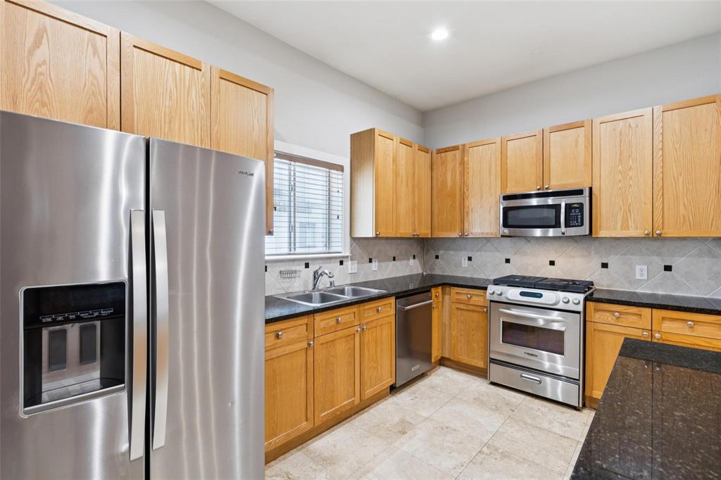 4830 Cedar Springs Road, Unit 44 Dallas, TX 75219 - Photo 11 of 24