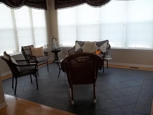 144 Reston Court Sycamore, IL 60178 - Photo 7 of 14