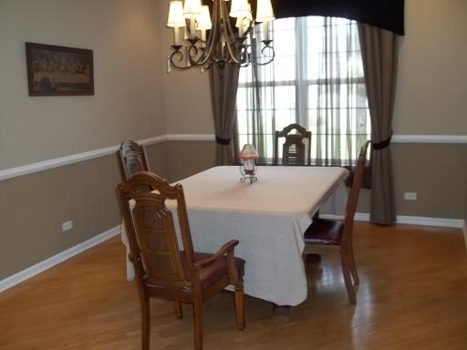 144 Reston Court Sycamore, IL 60178 - Photo 8 of 14