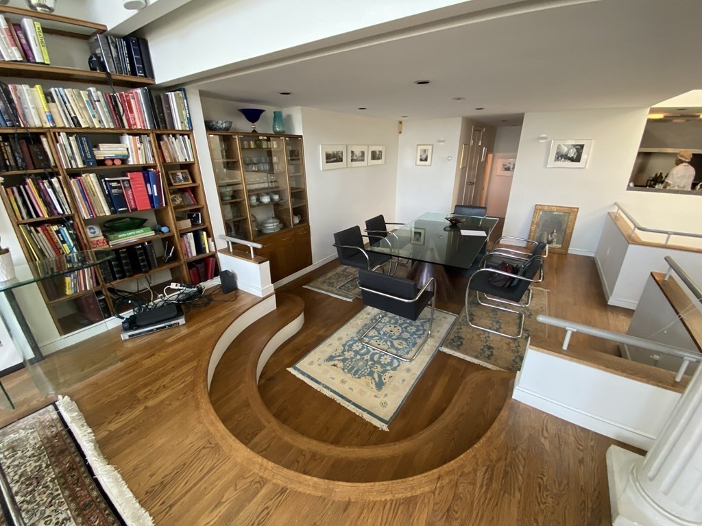 27 Bay State Road Boston, MA 02215 - Photo 10 of 31 Gallery Image 10