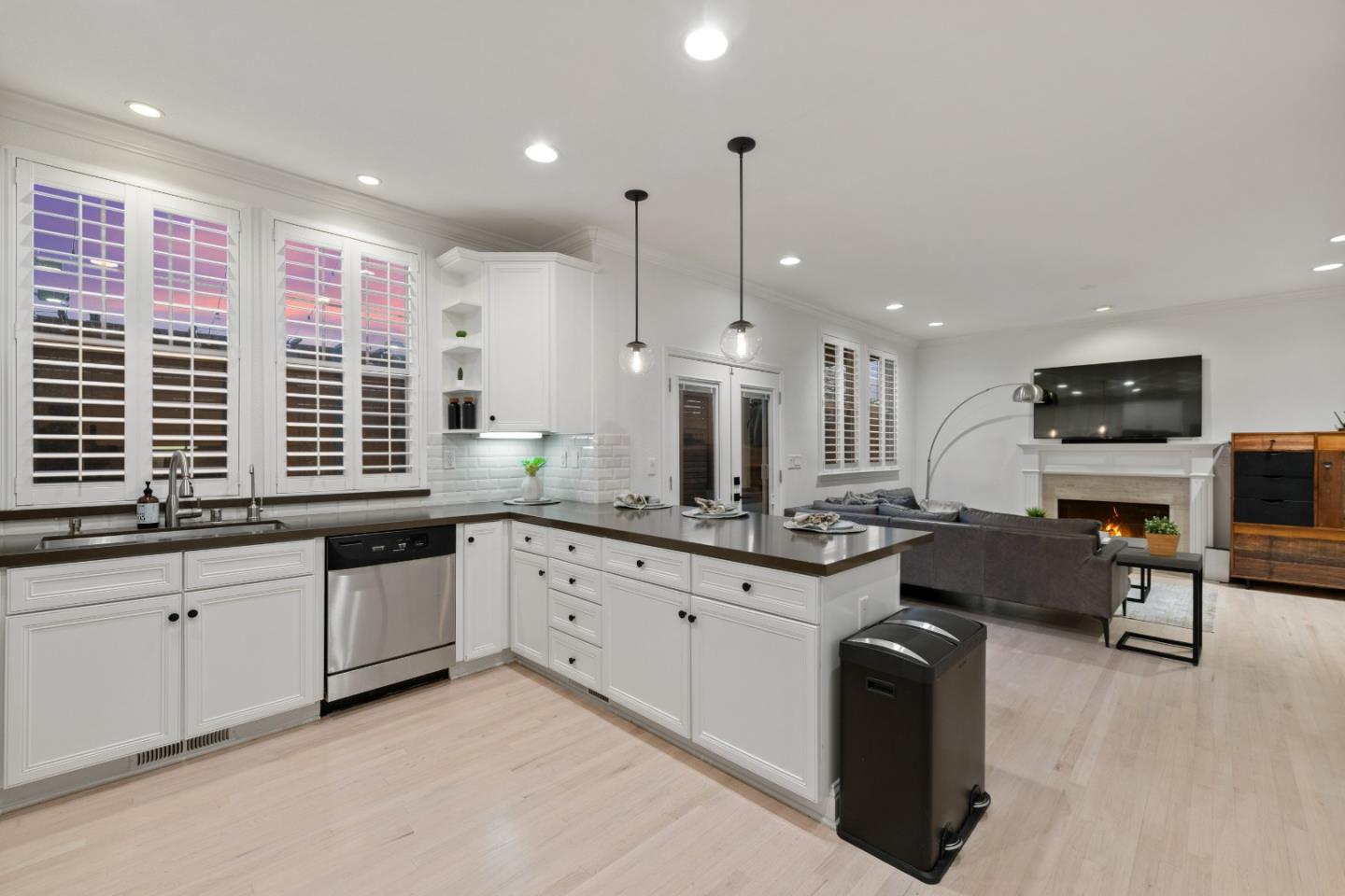 110 Mill Road Los Gatos, CA 95032 - Photo 6 of 52