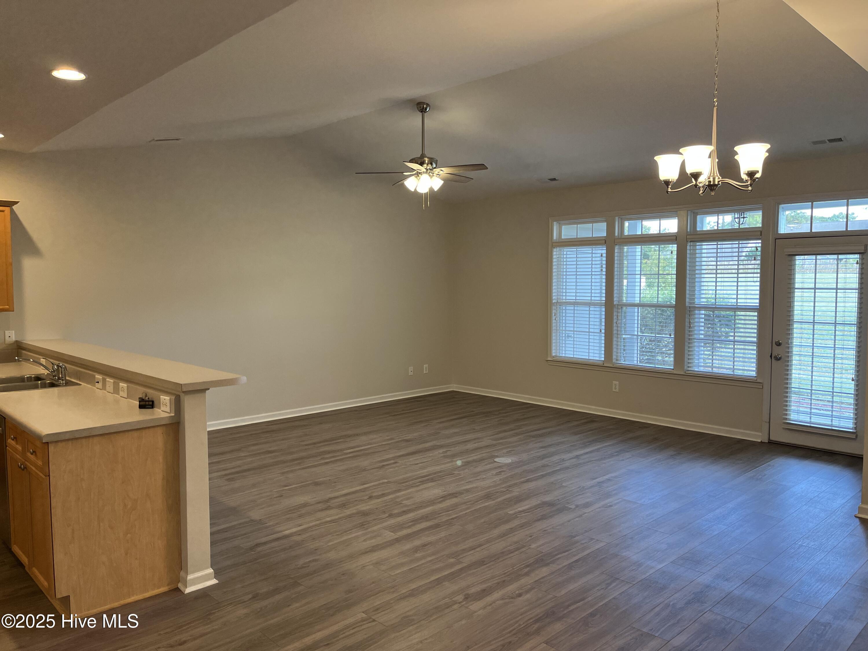 5118 Elton Drive Southeast Southport, NC 28461 - Photo 3 of 16 IMG_0498