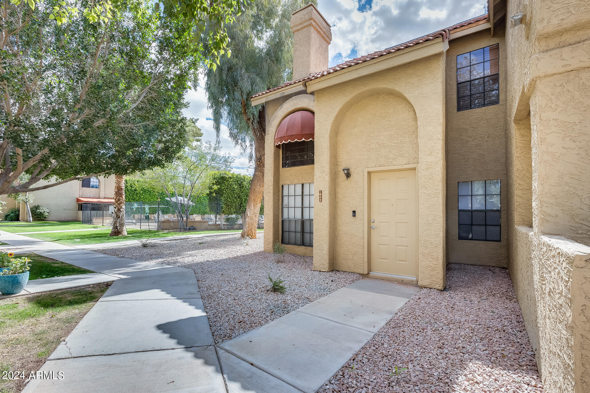 1126 West Elliot Road, Unit 1042 Chandler, AZ 85224 - Photo 1 of 32