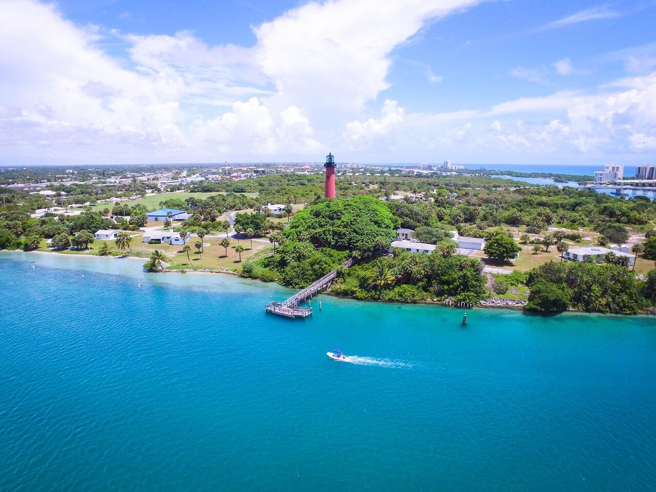 1101 Keystone Drive, Unit F Jupiter, FL 33458 - Photo 32 of 36 Real Estate Agent Jupiter