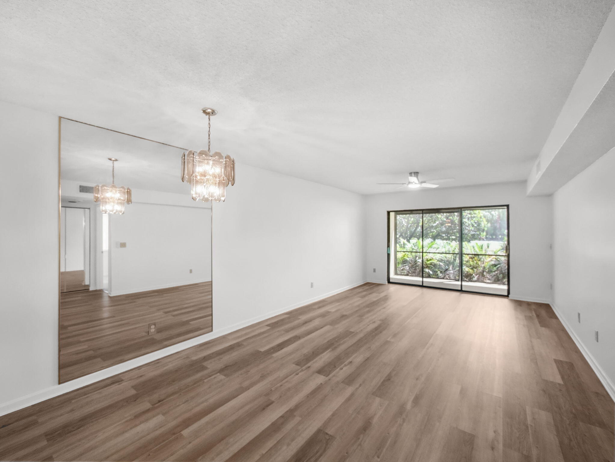 1101 Keystone Drive, Unit F Jupiter, FL 33458 - Photo 7 of 36 3-web-or-mls-001