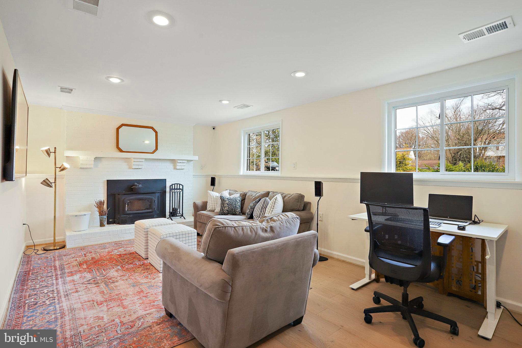 1112 Riva Ridge Drive Great Falls, VA 22066 - Photo 29 of 37 Family/Rec Room