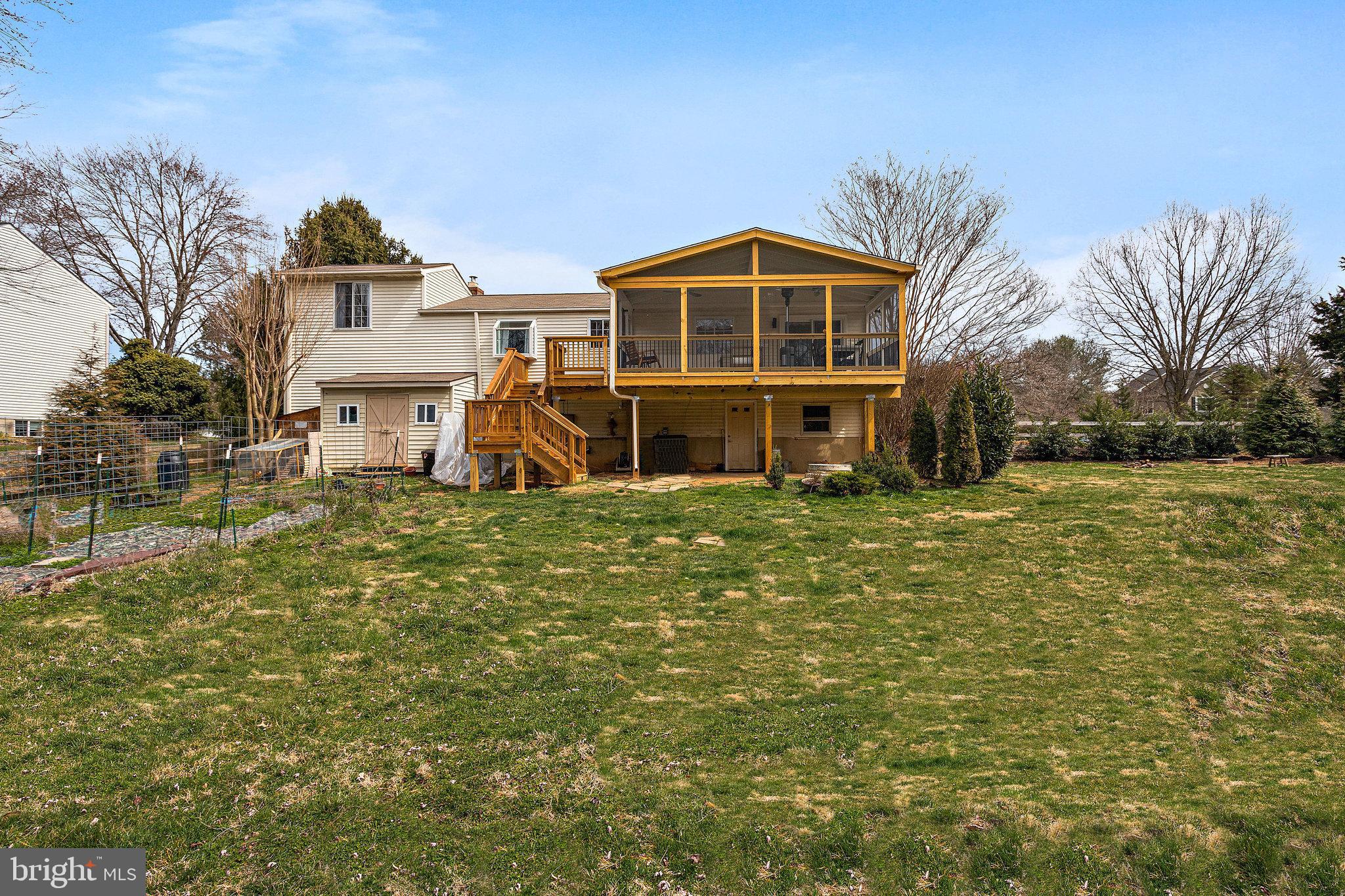 1112 Riva Ridge Drive Great Falls, VA 22066 - Photo 35 of 37 Rear elevation