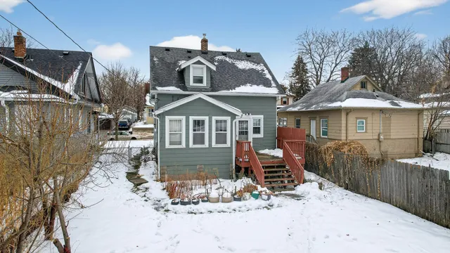 $200,000 | 1045 Magnolia Avenue East, St. Paul, MN 55106