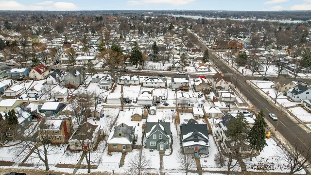 $200,000 | 1045 Magnolia Avenue East, St. Paul, MN 55106