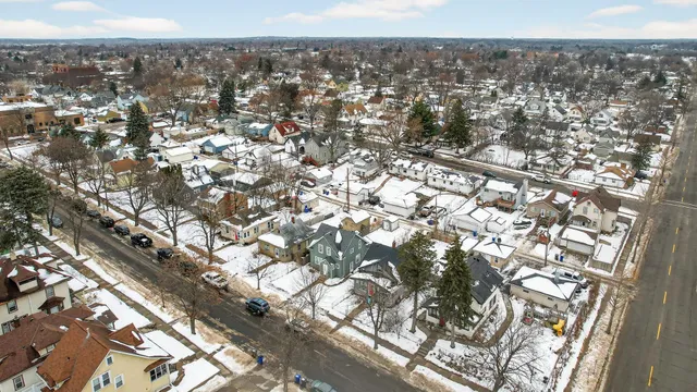 $200,000 | 1045 Magnolia Avenue East, St. Paul, MN 55106