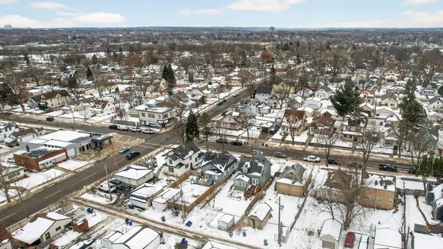 $200,000 | 1045 Magnolia Avenue East, St. Paul, MN 55106