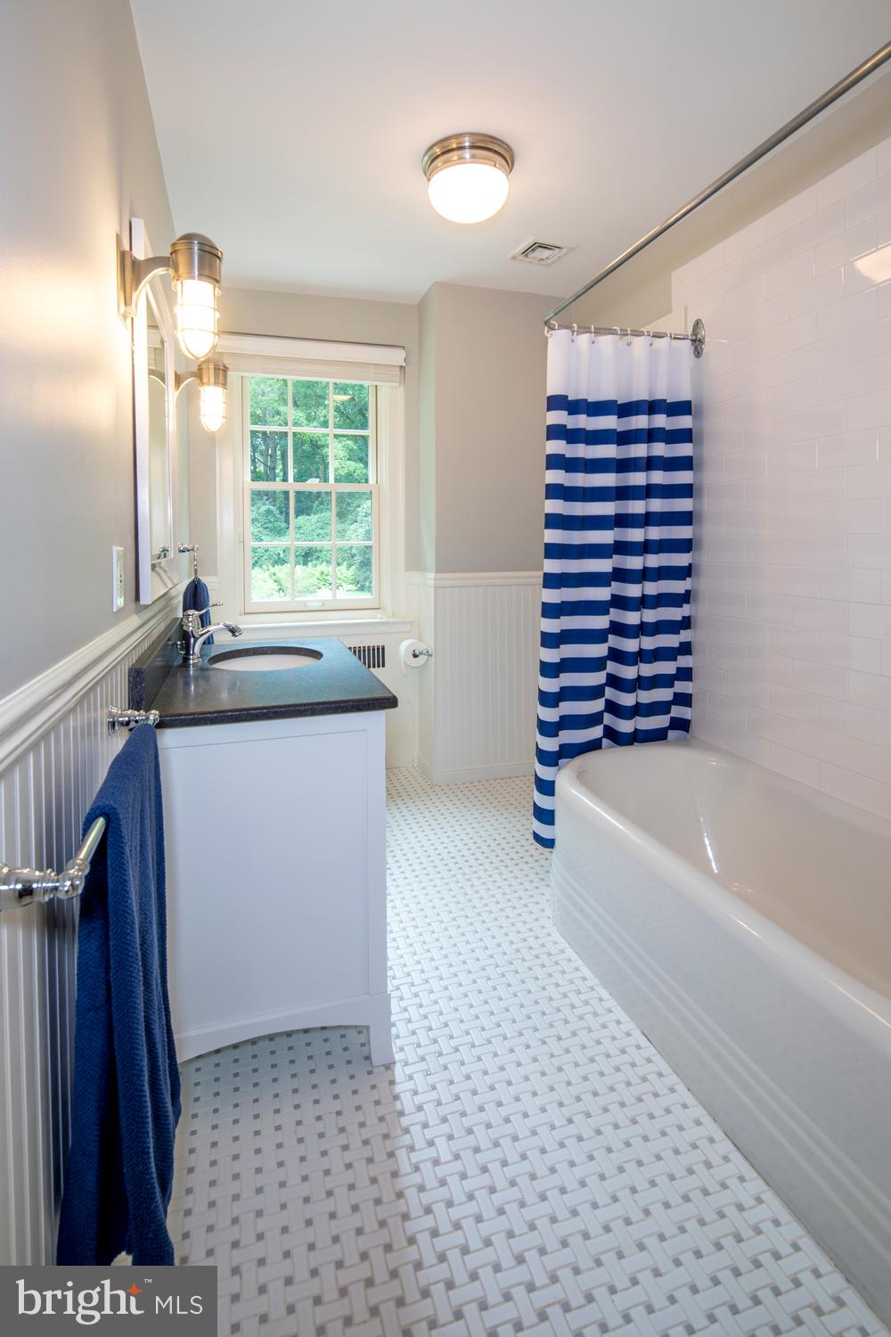 900 Merion Square Road Gladwyne, PA 19035 - Photo 17 of 26 Gallery Image 17