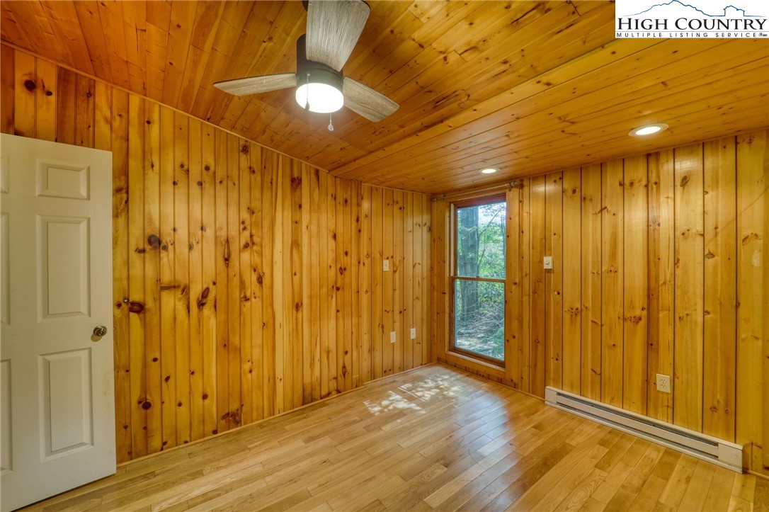 280 Chinkapin Ridge Road Seven Devils, NC 28604 - Photo 31 of 36 a view of entryway with wooden floor