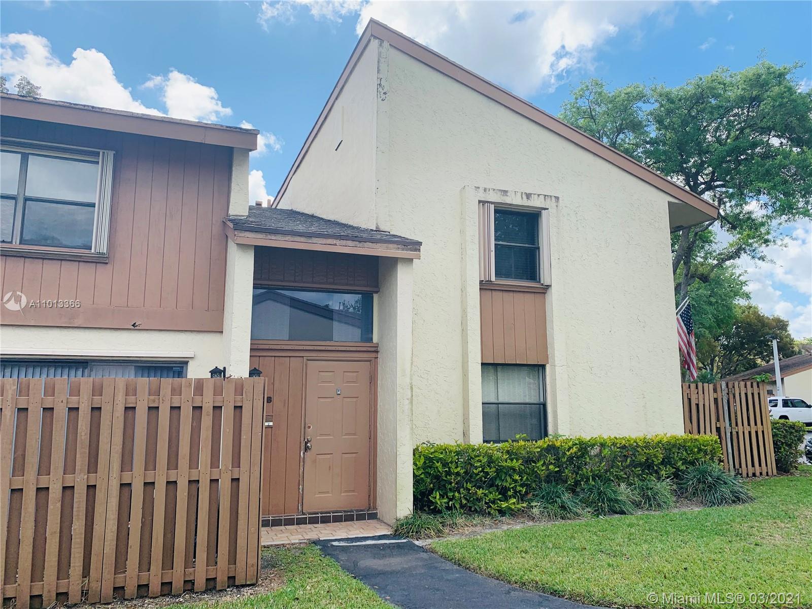 11463 Southwest 109th Road, Unit 6B Miami, FL 33176 - Photo 1 of 25 Gallery Image 1