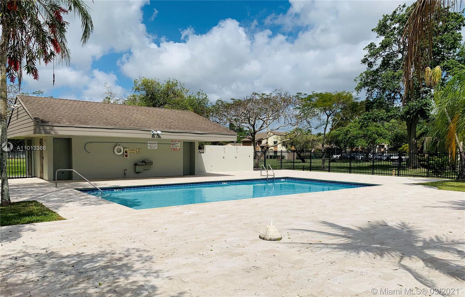 11463 Southwest 109th Road, Unit 6B Miami, FL 33176 - Photo 22 of 25 Gallery Image 22