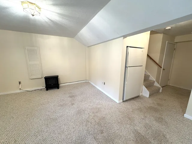 $3,000 | 49 Brickett Hill Circle, Unit 49, Haverhill, MA 01830