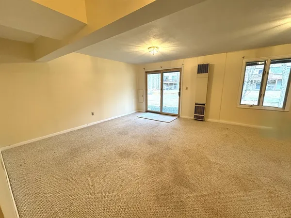$2,800 | 49 Brickett Hill Circle, Unit 49, Haverhill, MA 01830