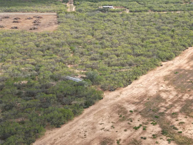 $810,000 | 9538 Farm To Market Road 1333, Charlotte, TX 78011