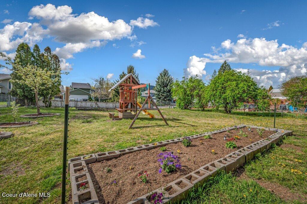 1908 East Strand Avenue Post Falls, ID 83854 - Photo 46 of 50 --45.jpg-SMALL