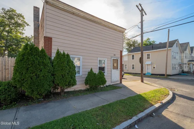 $179,000 | 1002 Strong Street, Schenectady, NY 12307