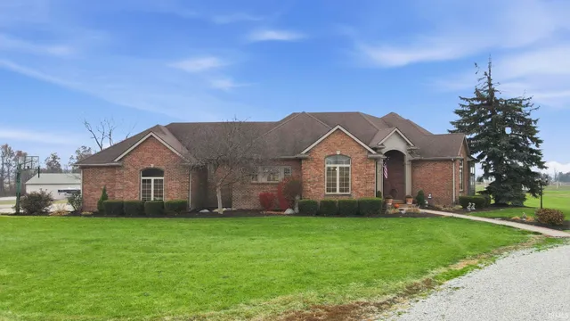 $995,000 | 1800 West 950 North, Markle, IN 46770